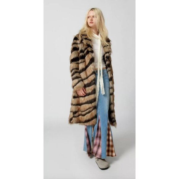 Free People Unreal Fur $480 Bengal Kiss Coat Trench Jacket Size Small - Picture 1 of 9